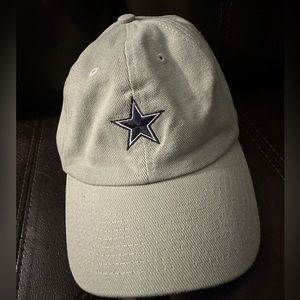 Vintage NFL Dallas Cowboy Hat Adjustable
